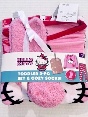 Hello Kitty Toddler 2-Piece Pink Pajama Set with Cozy Socks 2T